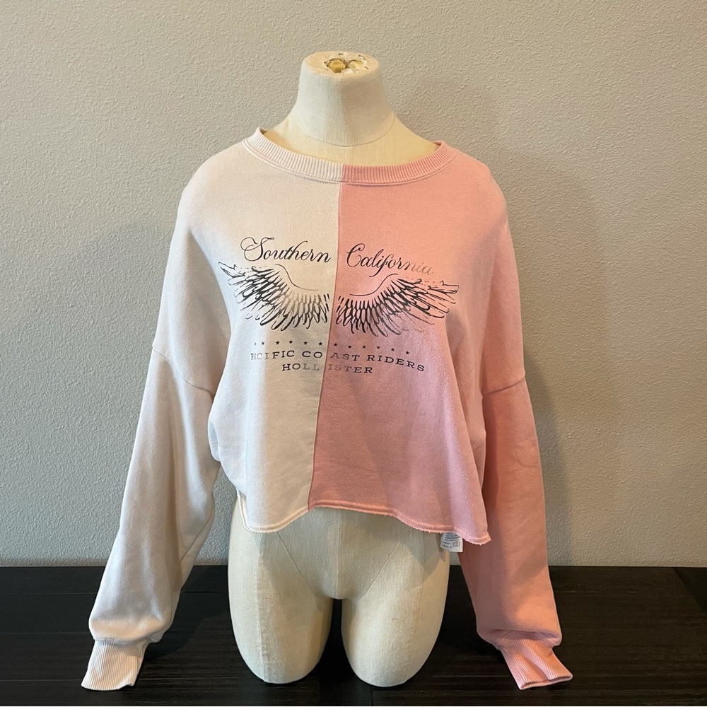 Women’s Hollister Cropped Sweatshirt